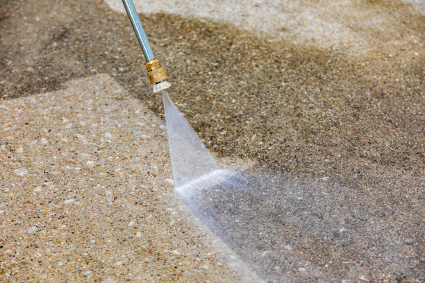 Best Driveway Pressure Washing  in Santa Fe, NM